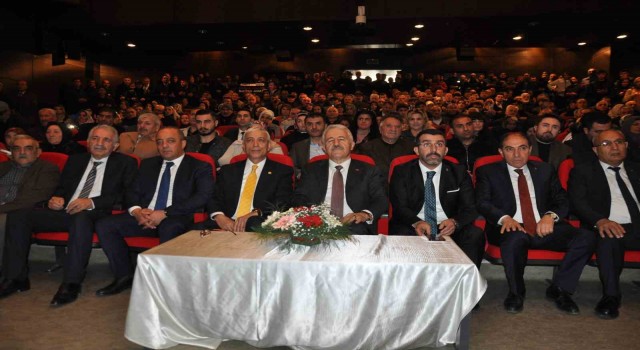 Karsta AK Parti gövde gösterisi yaptı