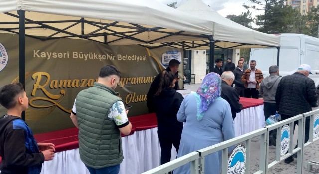 Kayseri Büyükşehire ‘mezarlık hizmeti teşekkürü