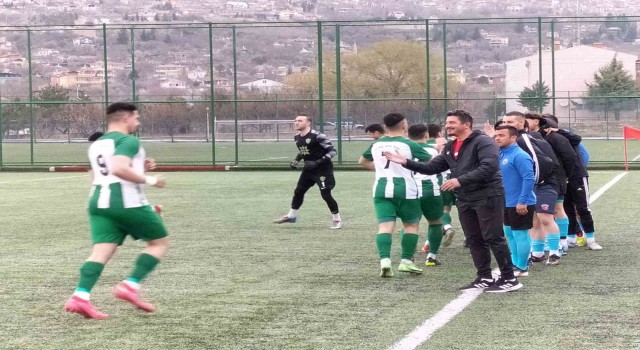 Kayseri Şekerspor, Play-Offa yükseldi