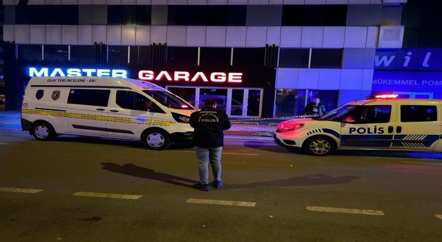 Kayseride 14. kattan düşen şahıs hayatını kaybetti