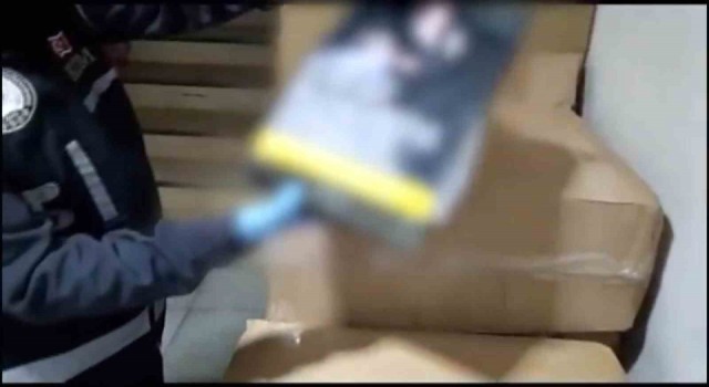 Kayseride kaçakçılık operasyonu: 930 kilogram tütün ele geçirildi