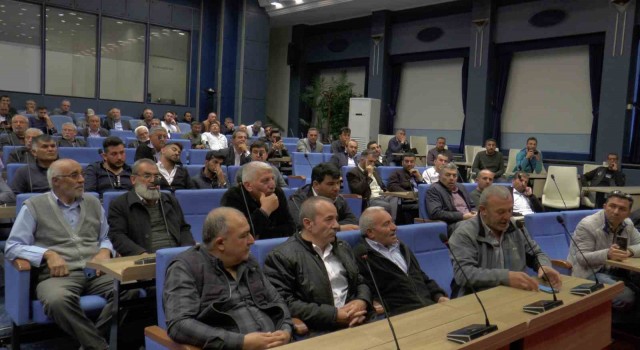 Kayseride otobüsçü esnafı belediyede toplandı