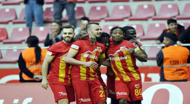 Kayserispor ilk 5i zorluyor