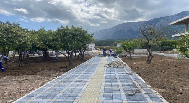 Kemere yeni parklar kazandırılıyor