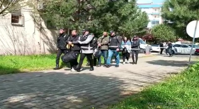 Kendisini sosyal medyada uyuşturucu karşıtı olarak tanıttı, uyuşturucudan gözaltına alındı