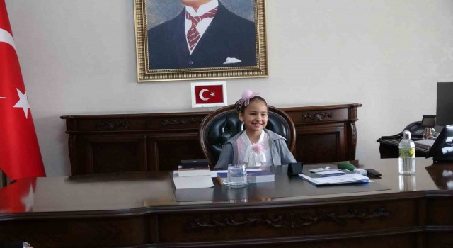 Kilis Valisi Recep Soytürk koltuğunu Ezgi Yıldıza devretti