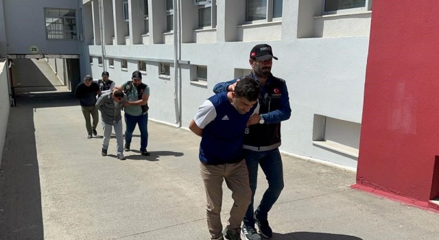Kokainle yakalandı emaneten aldım diye kendini savundu