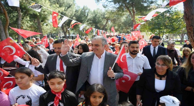 Konyaaltında 23 Nisan coşkusu