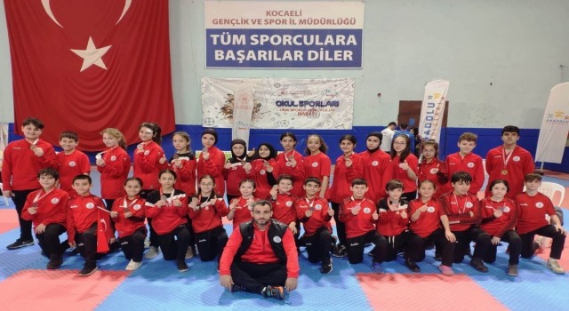 Körfezin karatecilerinden büyük başarı