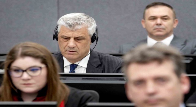 Kosovanın eski Cumhurbaşkanı Thaçi hakim karşısına çıktı