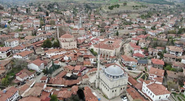 Kültür turizminin gözdelerinden olan Safranbolu Ramazan Bayramından umutlu