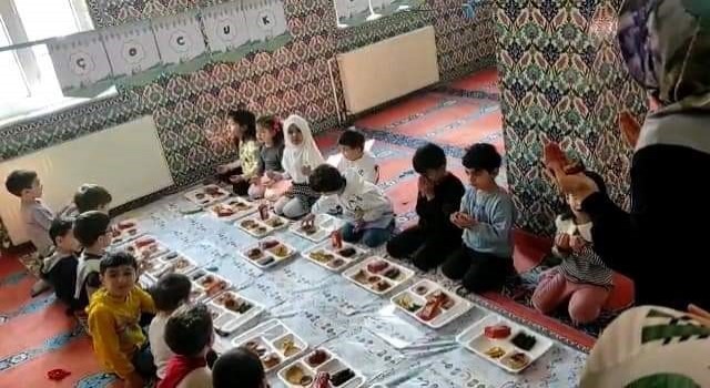 Kuran kursunda oruç ibadeti farkındalık etkinliği