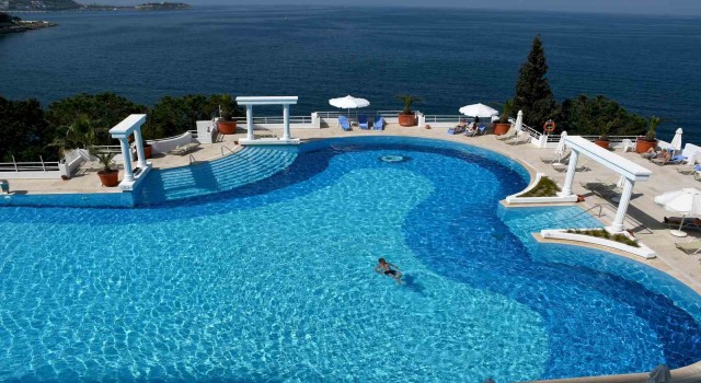 Kuşadası otellerinde bayram rezervasyonlarında doluluk oranı yüzde 70e ulaştı
