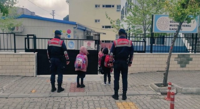 Kuşadasında okul denetimleri devam ediyor