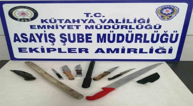 Kütahyada 418 şahıs, 172 aracın sorgusu, GBT kontrolü ve denetimi yapıldı