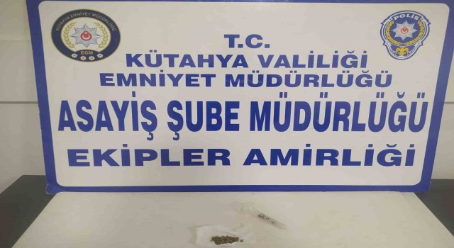 Kütahyada 78 şahıs, 32 aracın GBT kontrolü ve denetimi yapıldı