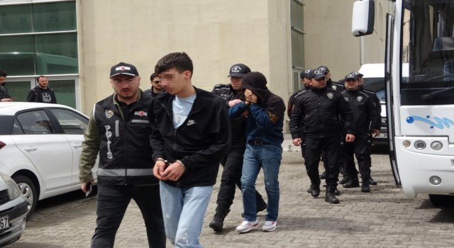‘Makas operasyonunda 15 tutuklama