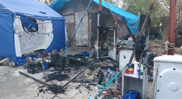 Malatyada ev ve çadır yangını