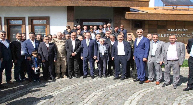 Malazgirtte bayramlaşma töreni yapıldı