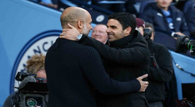 Manchester Citynin zirve inadı