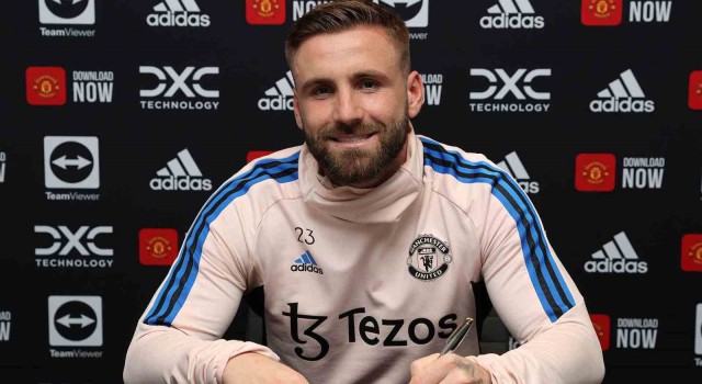 Manchester United, Luke Shawın sözleşmesini 2027ye kadar uzattı