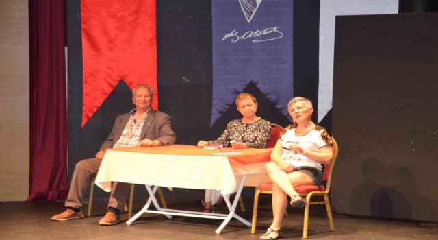 Marmariste “Kadınlık bizde kalsın sahnelendi”