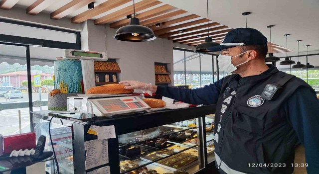 Marmariste zabıta ekipleri fırınları denetledi
