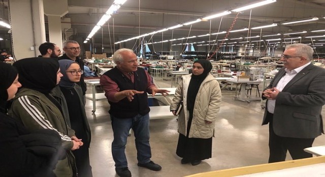 Meclis Başkanı Tanju Acardan gençlere destek