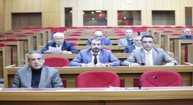 Mecliste Nisan mesaisi sona erdi