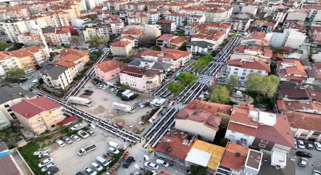 Merkezefendide binlerce kişi orucunu Akkonak Mahallesinde açtı