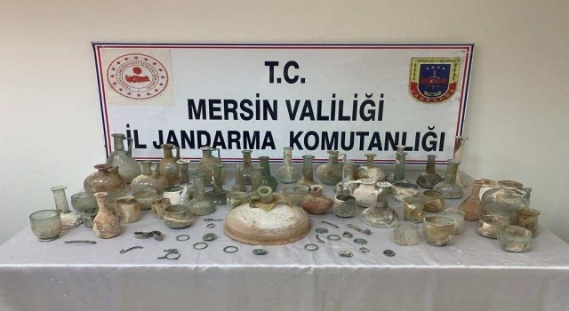 Mersinde Roma dönemine ait 120 tarihi eser ele geçirildi