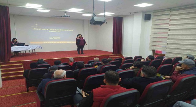 Mihalıççıkta kiraz üreticilerine yönelik eğitimler devam ediyor