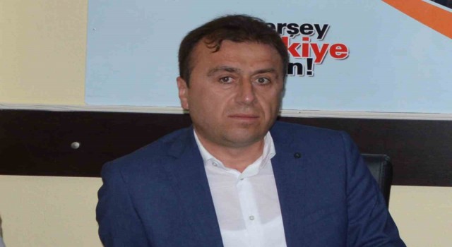 Milletvekilliği adaylığından çekildi