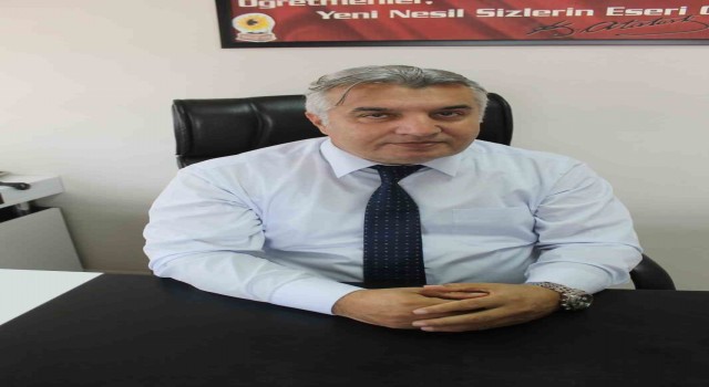Milli Eğitim Müdürü Erek göreve başladı