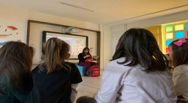 Minikler oyun ve animasyonlarla afetlere hazırlanıyor
