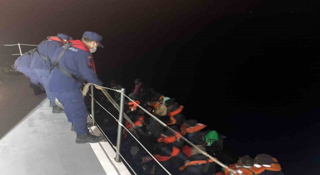 Muğlada 47 düzensiz göçmen kurtarıldı