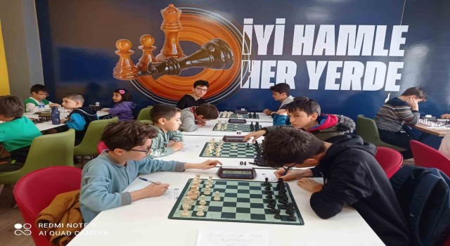 Muğlada mavi yeşil satranç ligi ilçe turnuvaları düzenleniyor