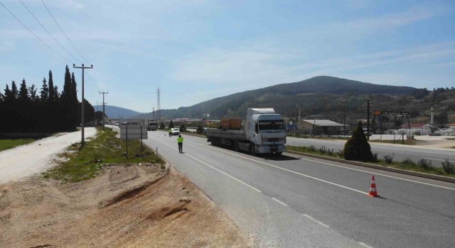 Muğlada trafik ekipleri bayram denetimlerine başladı