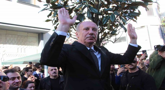 Muharrem İnce: "Ne cumhur ne millet ortadan bodoslama gidiyoruz"