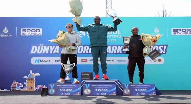 N Kolay Yarı Maratonunda ödüller sahiplerini buldu
