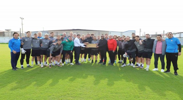 Naz-Naza tatlı ikramı