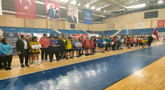Okul Sporları Masa Tenisi Grup Müsabakaları Bilecikin ev sahipliğinde başladı