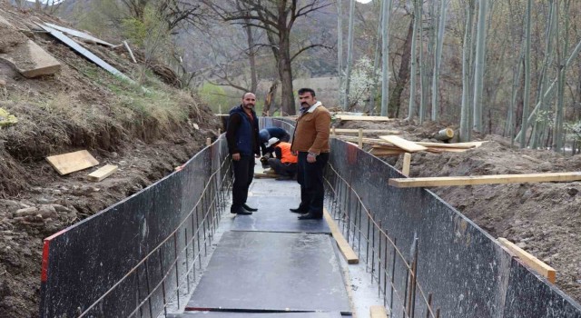 Oltu ilçe merkezindeki Elmalı sulama arkı yeniden hizmete açılacak