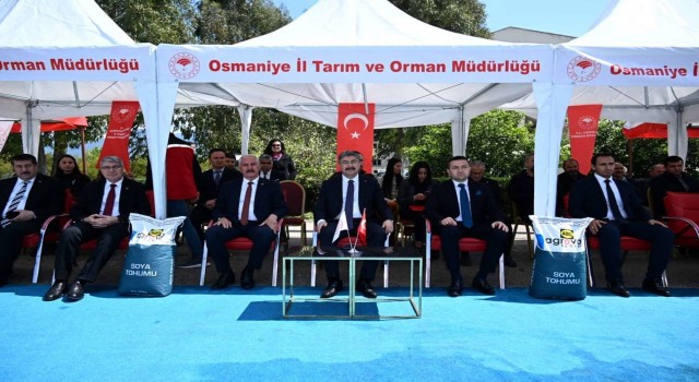 Osmaniyede depremzede çiftçilere soya tohumu desteği