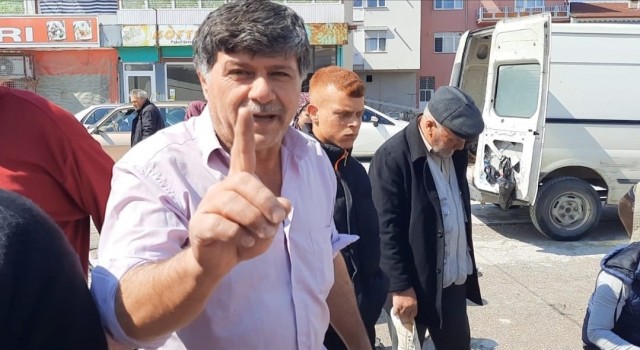 (ÖZEL) Sudan ucuz sözü gerçek oldu, ayakkabılar 1 TLden satıldı