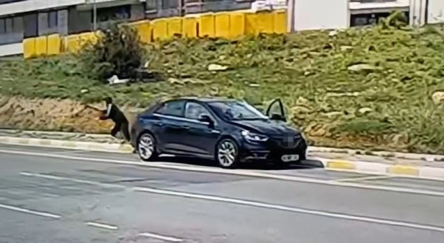 Pendikte otomobile ateş açıldı; 1 ölü, 1 yaralı