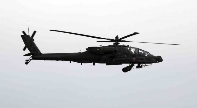 Pentagon, kritik görevler dışındaki askeri helikopter uçuşlarını durdurdu