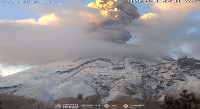 Popocatepetl Yanardağında 24 saatte 12 patlama