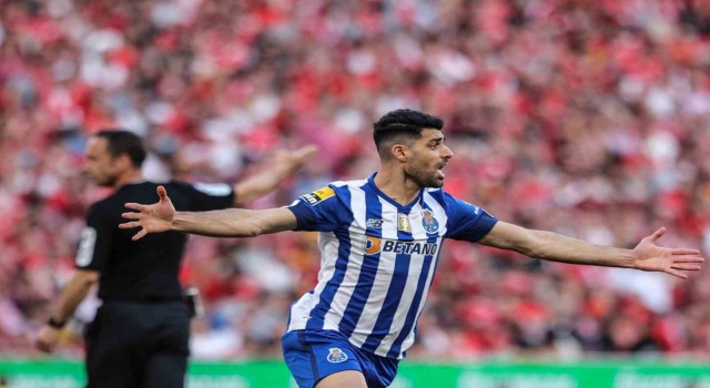 Porto deplasmanda Benficayı devirdi