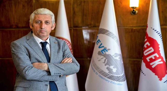 Prof. Dr. Yarsan: “Veteriner hekimler halk sağlığının korunmasına önemli katkılar sağlamaktadır”